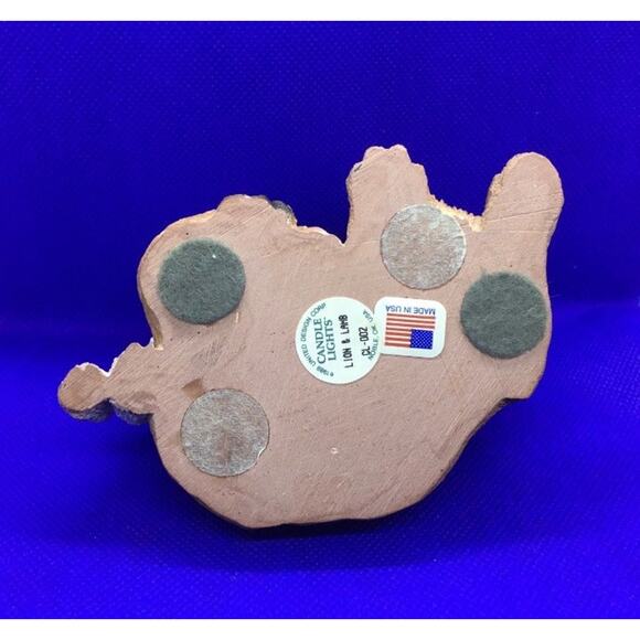 United Design Lion and Lamb Candle Holder Figurine - Picture 6 of 6